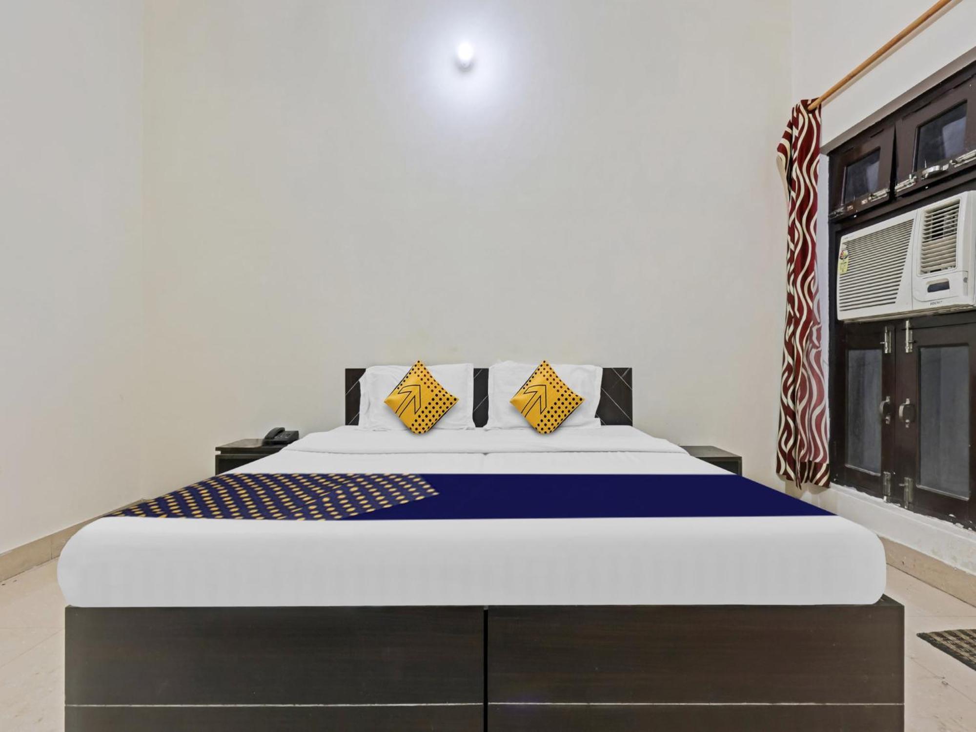 Spot On 81167 Hotel Asdr Rudrapur Εξωτερικό φωτογραφία