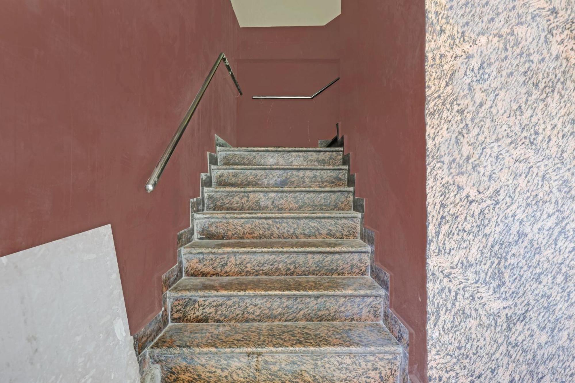 Spot On 81167 Hotel Asdr Rudrapur Εξωτερικό φωτογραφία