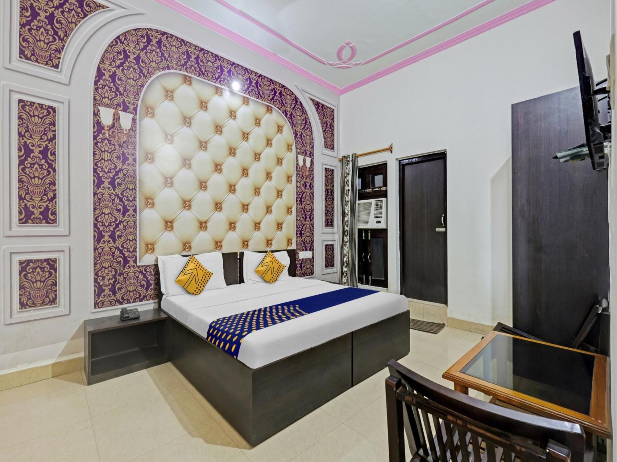 Spot On 81167 Hotel Asdr Rudrapur Εξωτερικό φωτογραφία